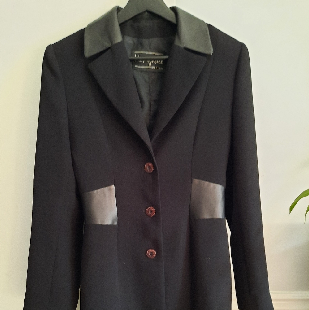 💥💥Manigance Paris, 💥 black blazer